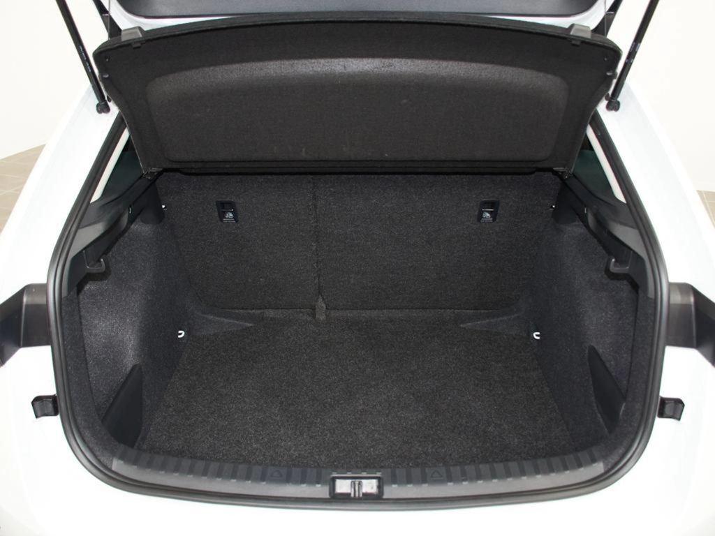 Skoda Scala 1.0 TSI Selection DSG 85 kW (115 CV) - 6