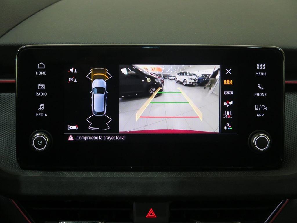 Skoda Scala Design 1.0 TSI 85 kW (115 CV) - 10