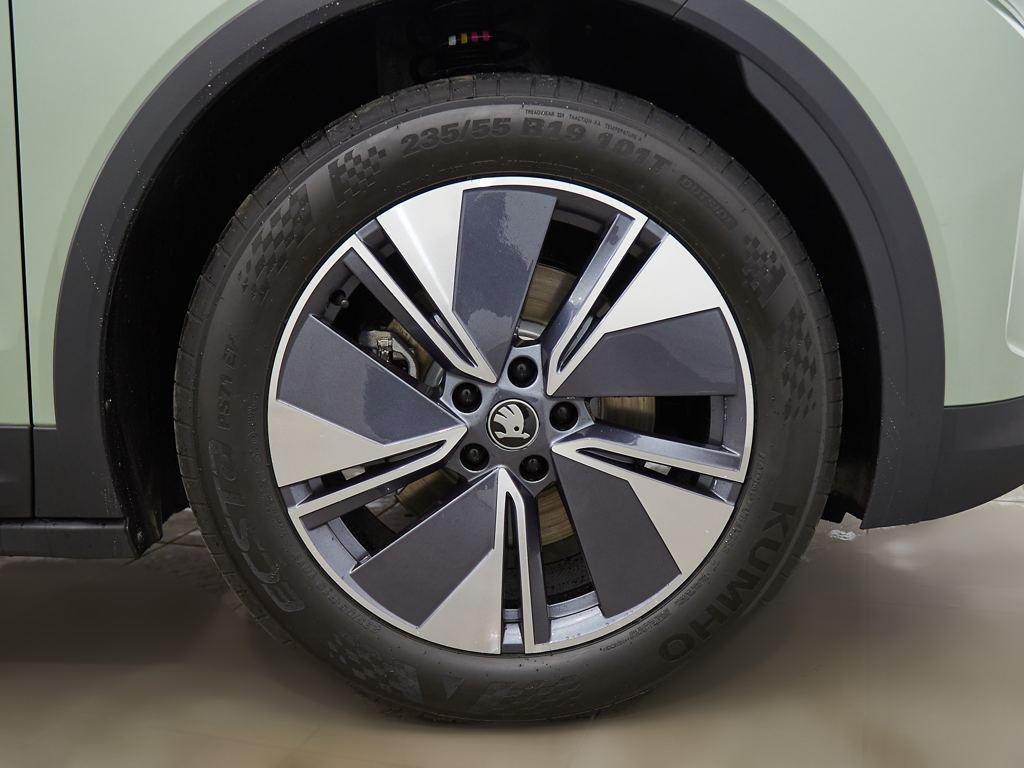 Skoda Elroq 60 63 kWh 150 kW (204 CV) - 7