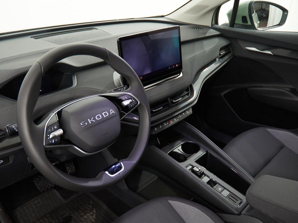 Skoda Elroq 60 63 kWh 150 kW (204 CV) - 8