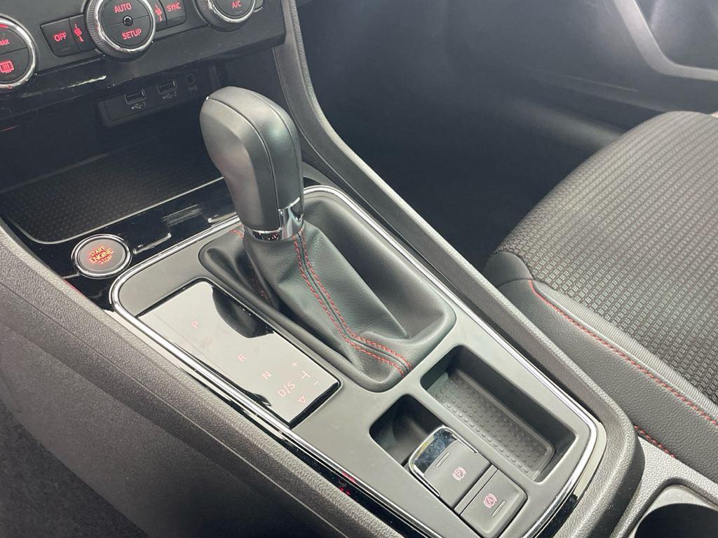 SEAT León ST 1.5 EcoTSI S&S FR Fast Edition Plus DSG 110 kW (150 CV) - 17