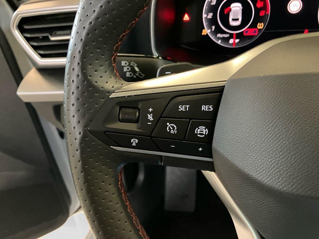 SEAT León ST 1.5 eTSI S&S FR Special Edition Vision DSG 110 kW (150 CV) - 12