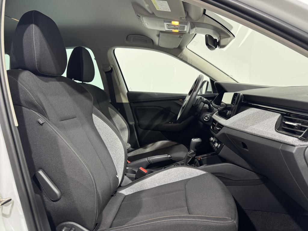 Skoda Kamiq 1.0 TSI Selection DSG 85 kW (115 CV) - 4