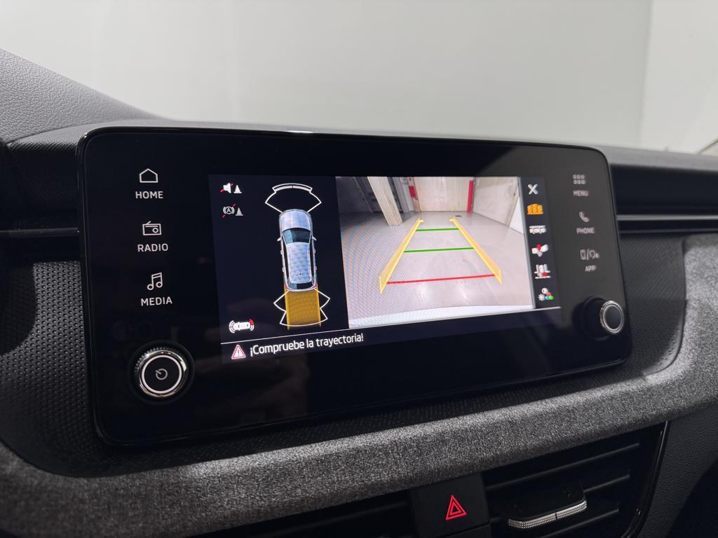 Skoda Kamiq 1.0 TSI Selection DSG 85 kW (115 CV) - 15