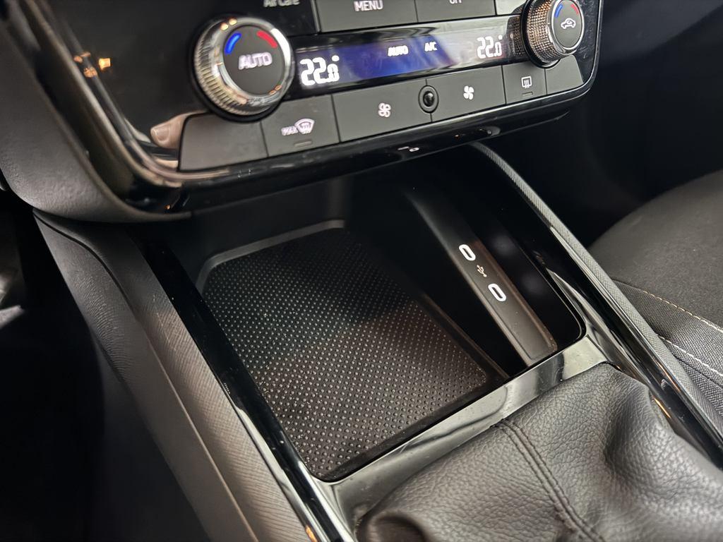 Skoda Kamiq 1.0 TSI Selection DSG 85 kW (115 CV) - 18