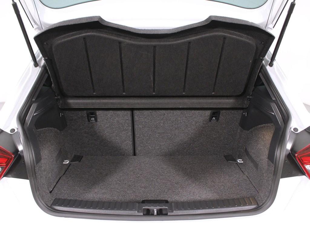 SEAT Ibiza 1.0 TSI FR Salta 85 kW (115 CV) - 6