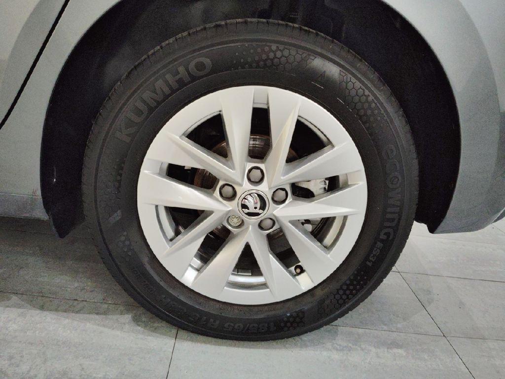 Skoda Fabia 1.0 TSI Selection 85 kW (115 CV) - 7