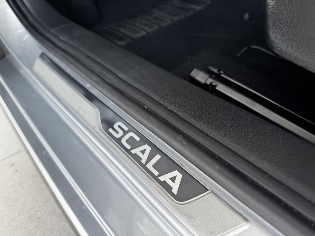 Skoda Scala 1.5 TSI Montecarlo DSG 110 kW (150 CV) - 14
