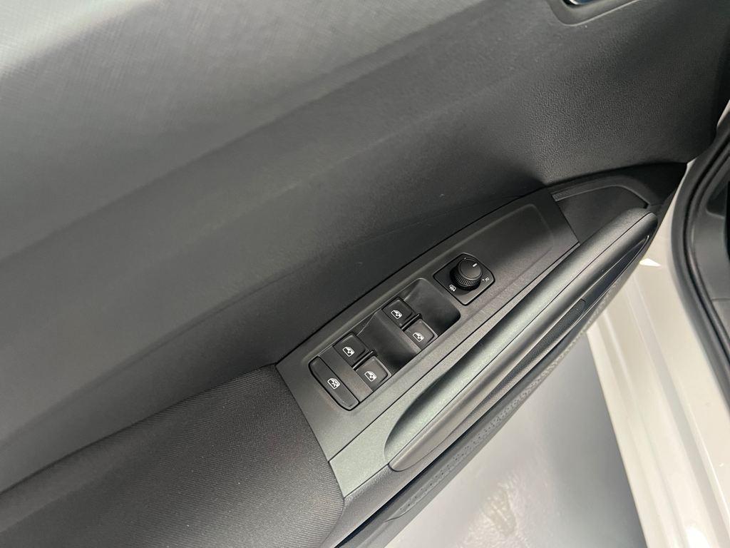 Skoda Fabia 1.0 TSI Selection 70 kW (95 CV) - 9