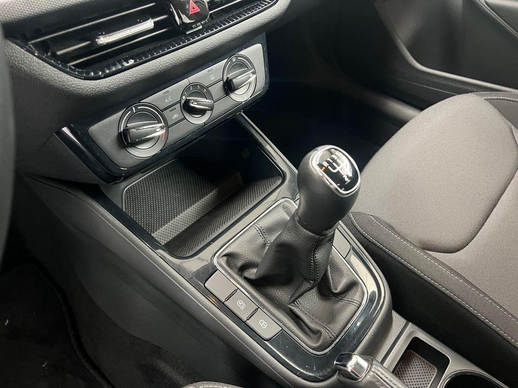 Skoda Fabia 1.0 TSI Selection 70 kW (95 CV) - 11