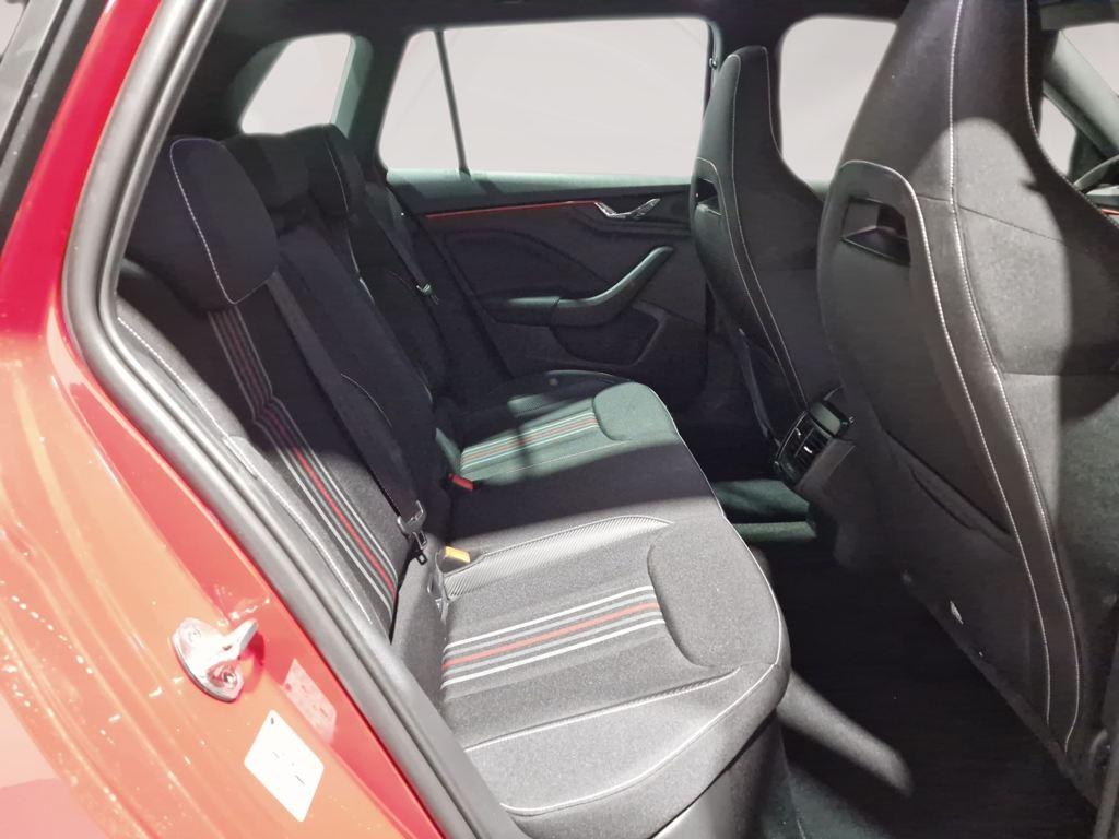 Skoda Kamiq 1.5 TSI Monte Carlo DSG 110 kW (150 CV) - 5