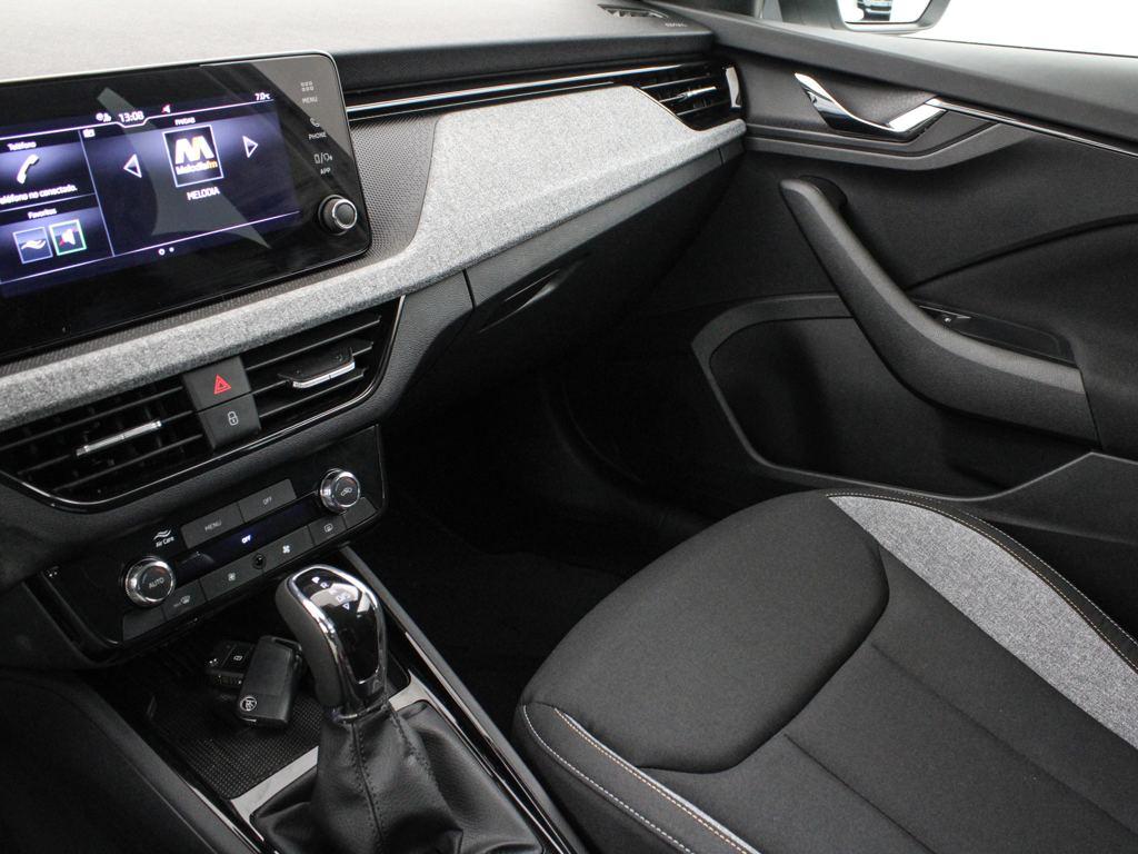 Skoda Kamiq 1.0 TSI Selection DSG 85 kW (115 CV) - 18