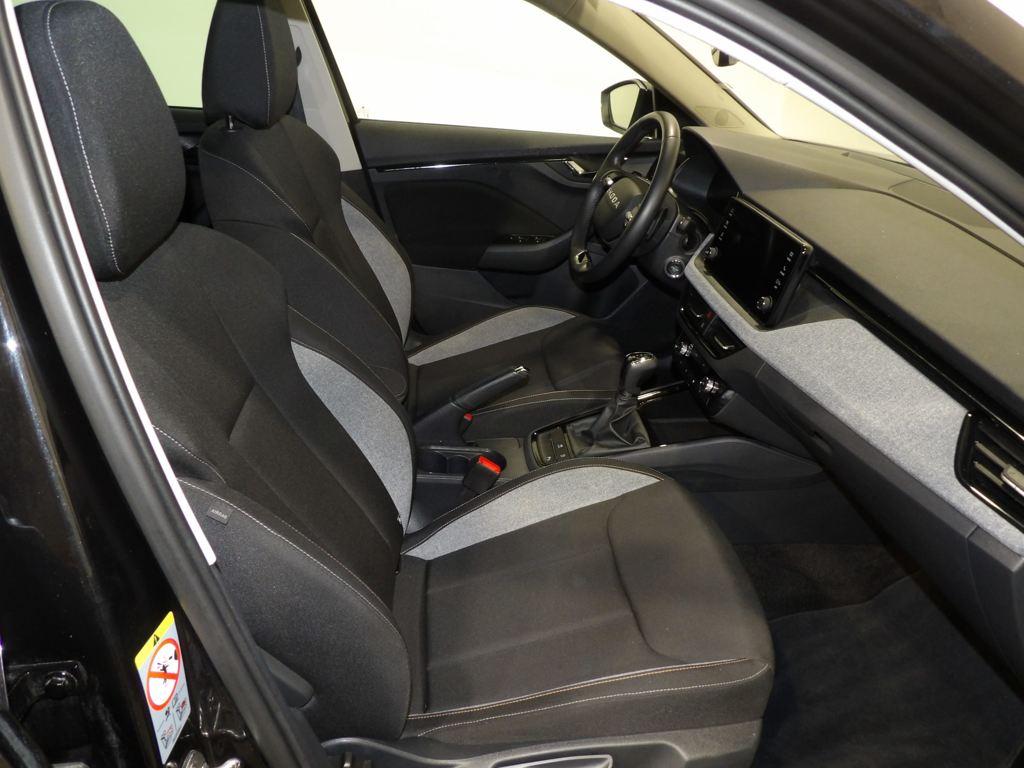 Skoda Kamiq 1.0 TSI Selection DSG 85 kW (115 CV) - 4