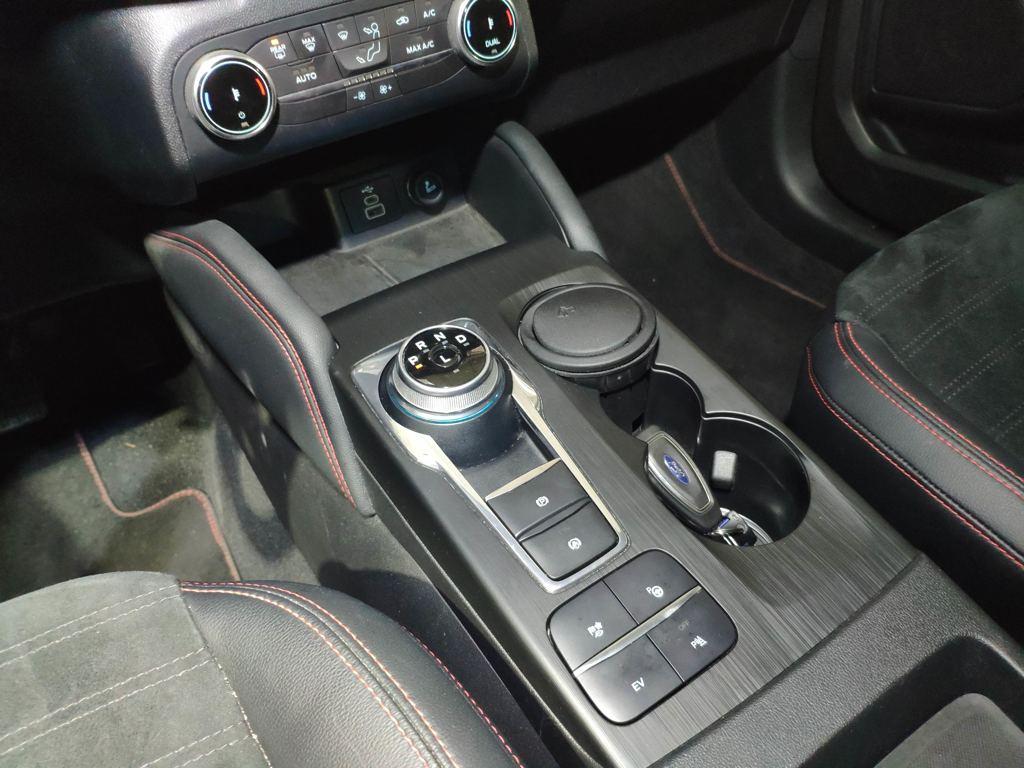 Ford Kuga 2.5 Duratec PHEV ST-Line Auto 165 kW (225 CV) - 17