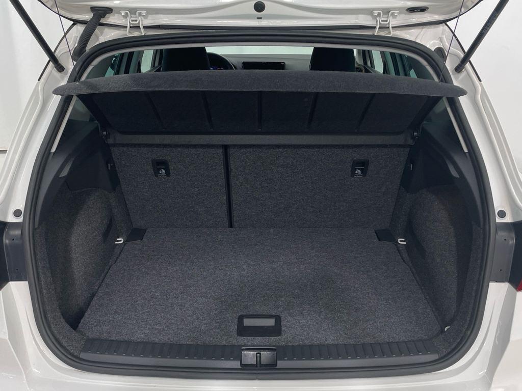 SEAT Arona 1.0 TSI Style Special Edition DSG 85 kW (115 CV) - 6