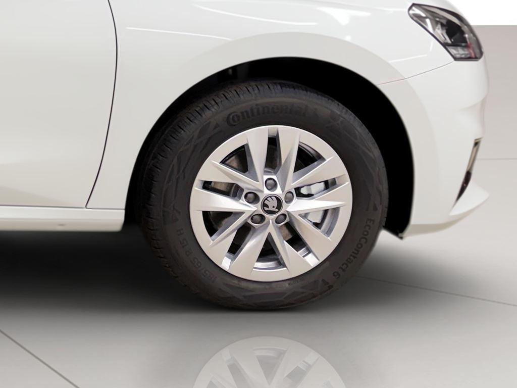 Skoda Fabia 1.0 TSI Selection DSG 85 kW (115 CV) - 7