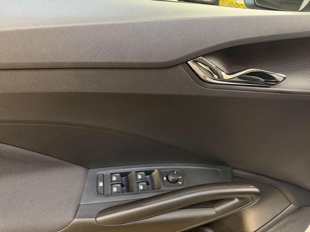 Skoda Fabia 1.0 TSI Selection DSG 85 kW (115 CV) - 10