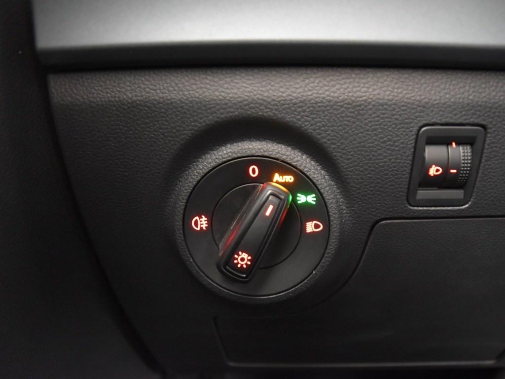 SEAT Arona 1.0 TSI Xperience Special Edition DSG 85 kW (115 CV) - 16