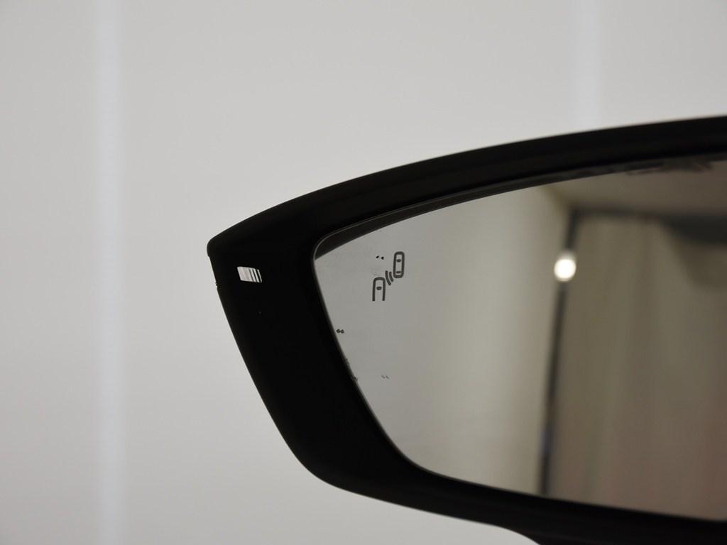 SEAT Arona 1.0 TSI Xperience Special Edition DSG 85 kW (115 CV) - 17