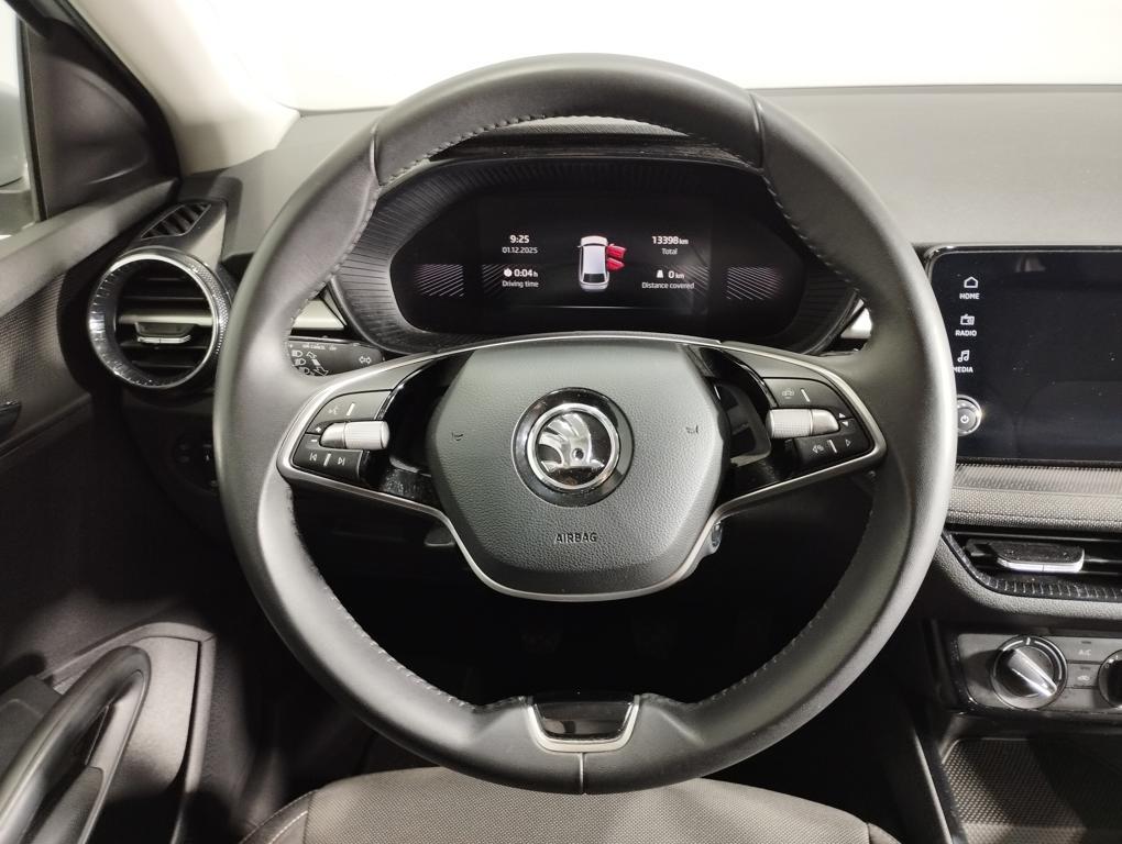 Skoda Fabia 1.0 TSI Selection 70 kW (95 CV) - 12