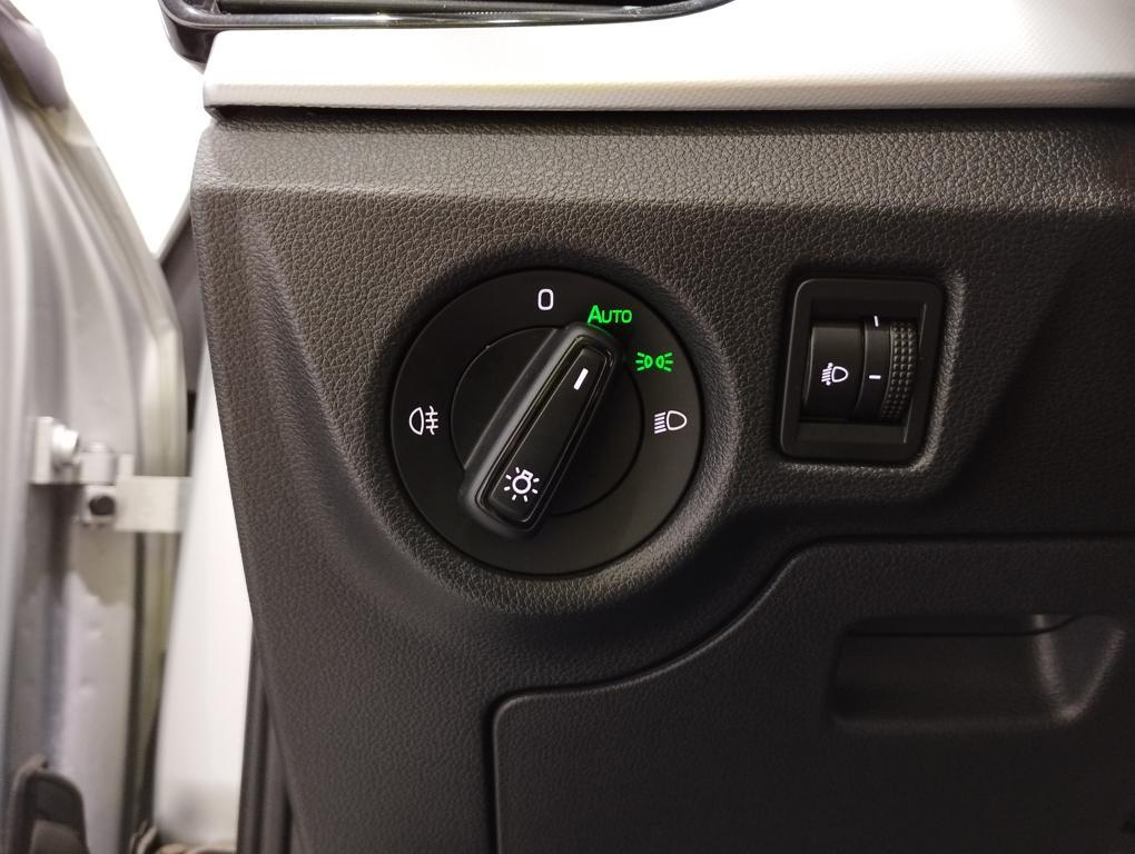 Skoda Kamiq 1.0 TSI Emotion DSG 81 kW (110 CV) - 18