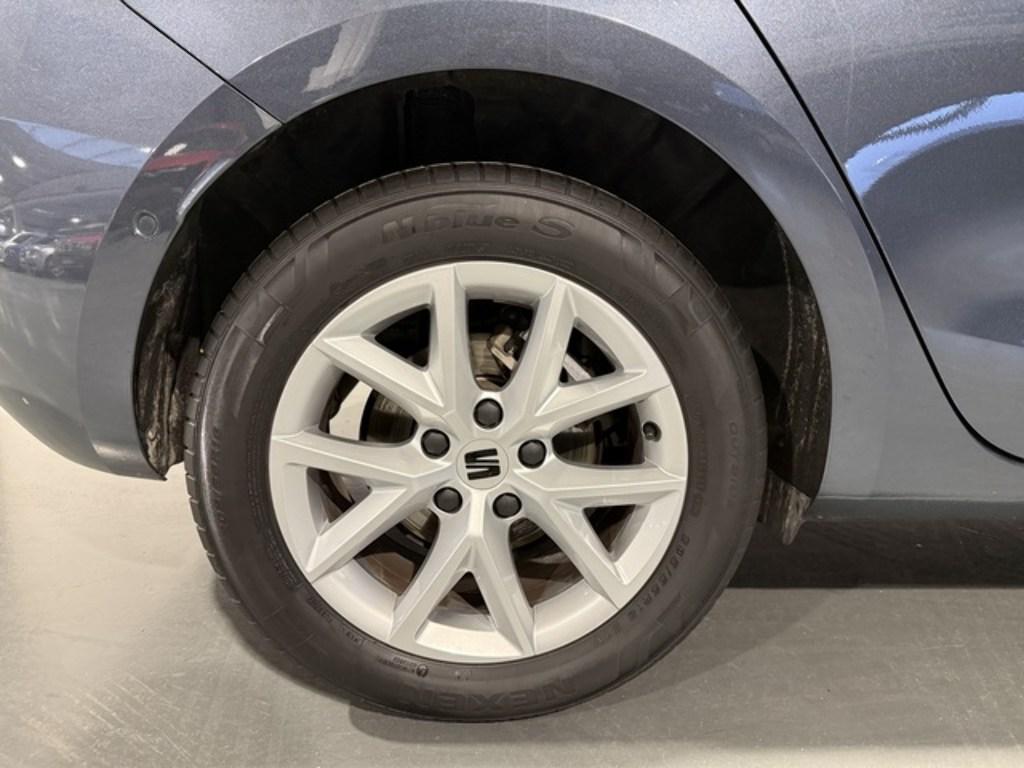 SEAT León 1.5 eTSI Style 25 Aniversario DSG 85 kW (116 CV) - 7