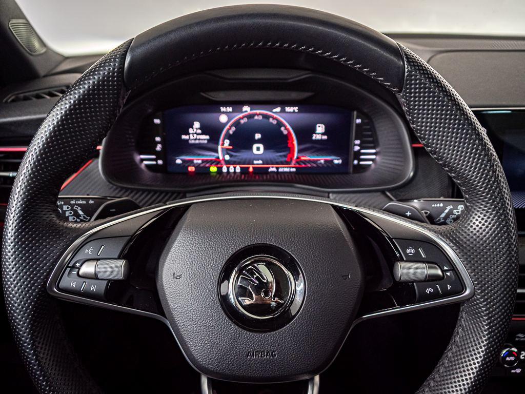 Skoda Kamiq 1.5 TSI Montecarlo DSG 110 kW (150 CV) - 9