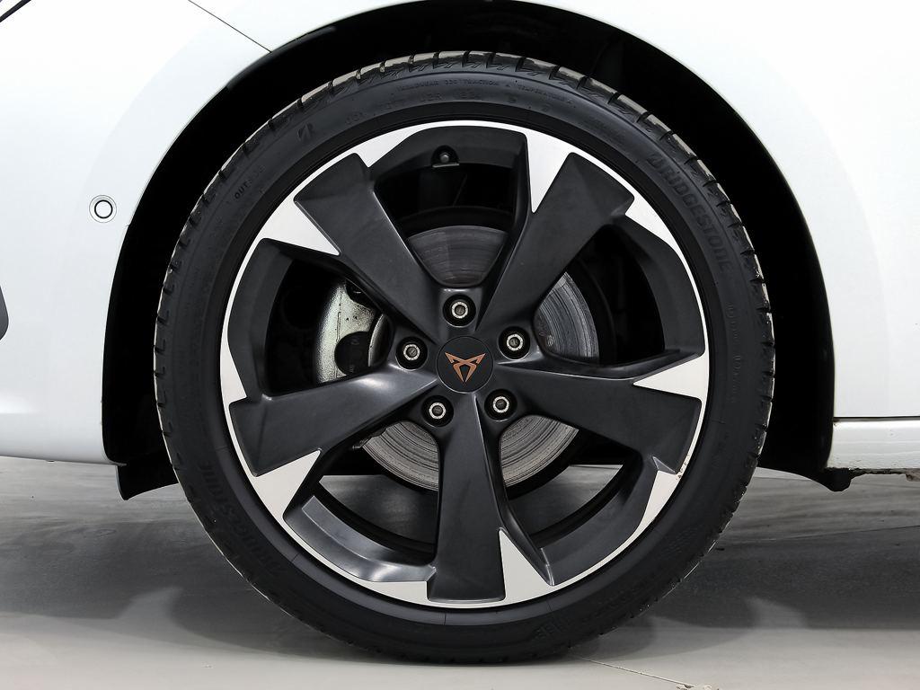 CUPRA León 1.5 eTSI DSG 110 kW (150 CV) - 7