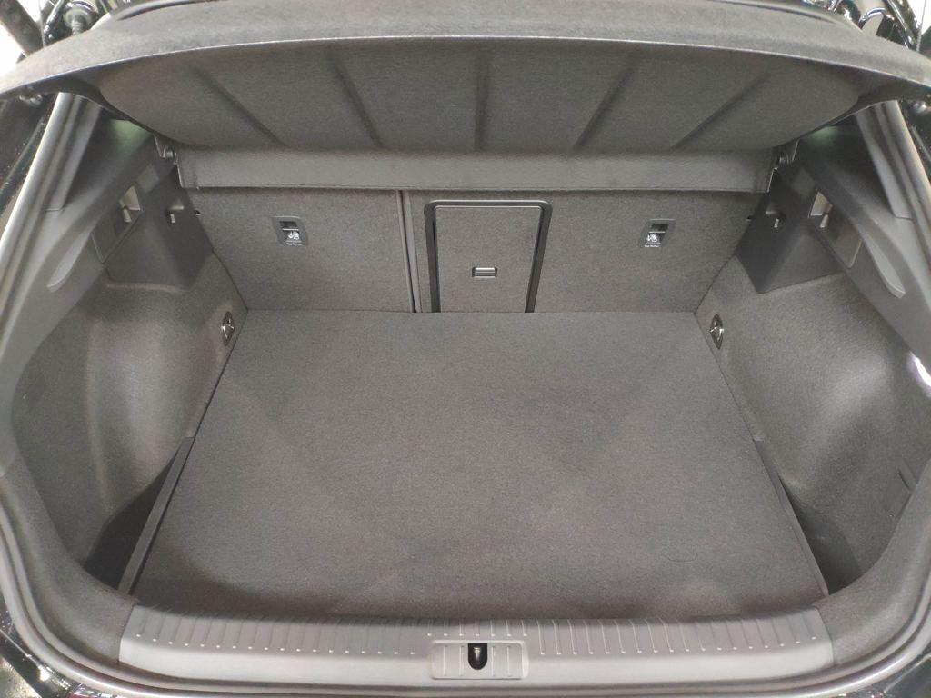 CUPRA Formentor 1.5 TSI e-Hybrid DSG 150 kW (204 CV) - 6