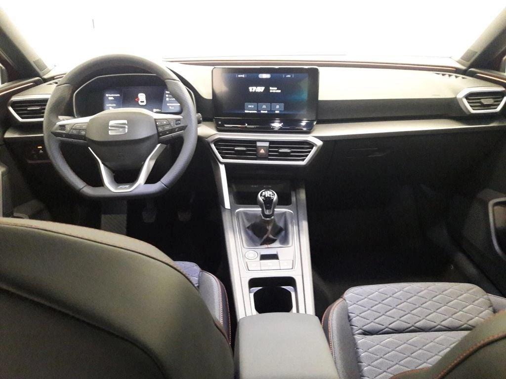SEAT León 1.5 TSI S&S FR 25 Aniversario 85 kW (116 CV) - 3