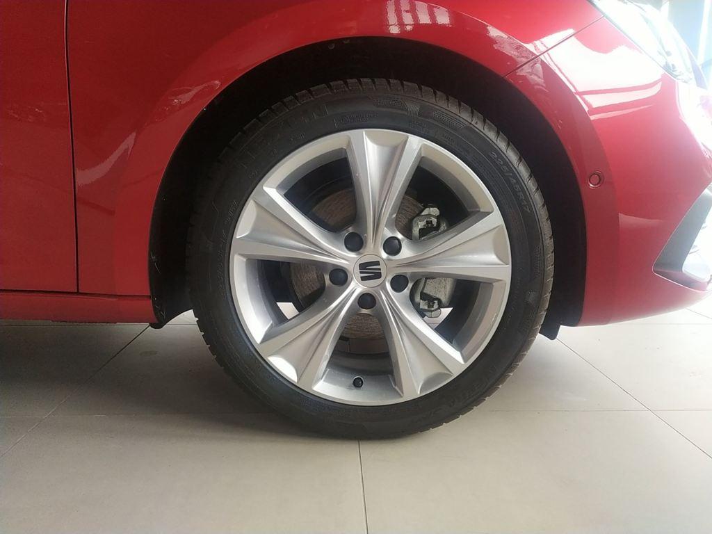 SEAT León 1.5 TSI S&S FR 25 Aniversario 85 kW (116 CV) - 7