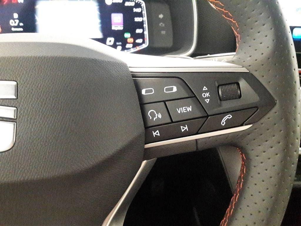 SEAT León 1.5 TSI S&S FR 25 Aniversario 85 kW (116 CV) - 9