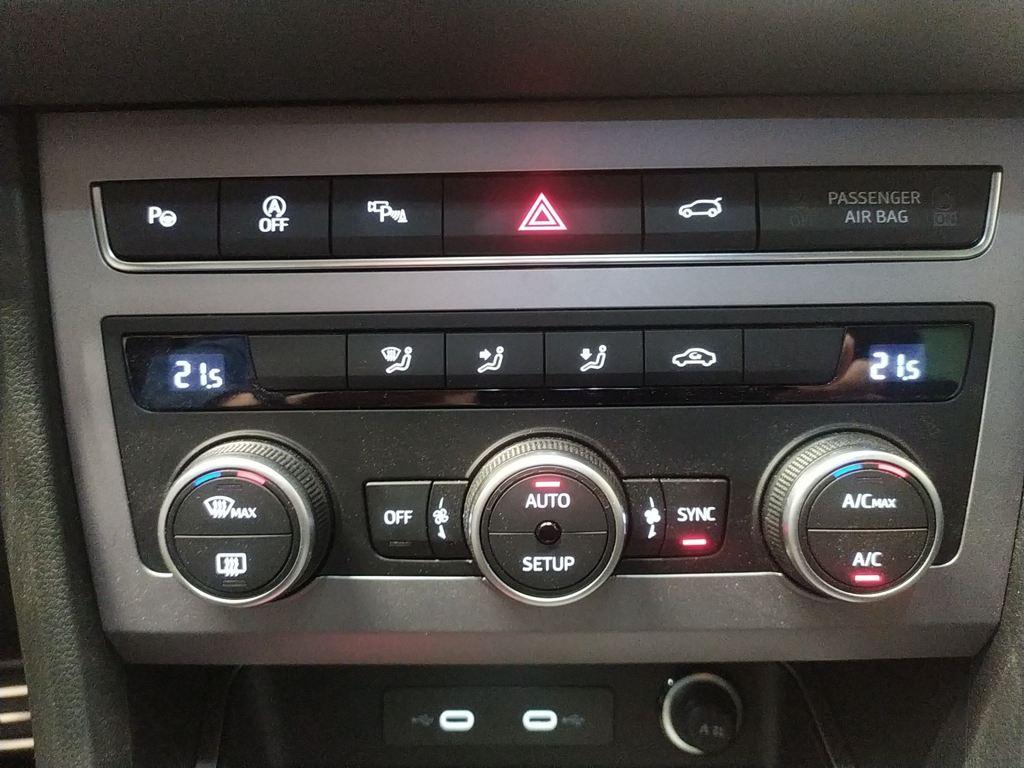 SEAT Ateca 1.5 TSI S&S FR Special Edition DSG 110 kW (150 CV) - 11