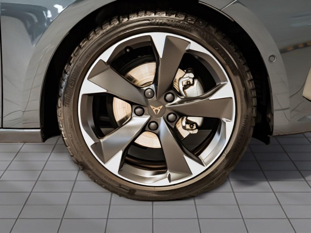 CUPRA León 1.5 eTSI DSG 110 kW (150 CV) - 7