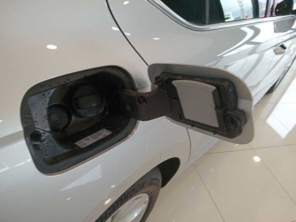 Skoda Octavia 1.5 TSI m-HEV Selection DSG 110 kW (150 CV) - 15