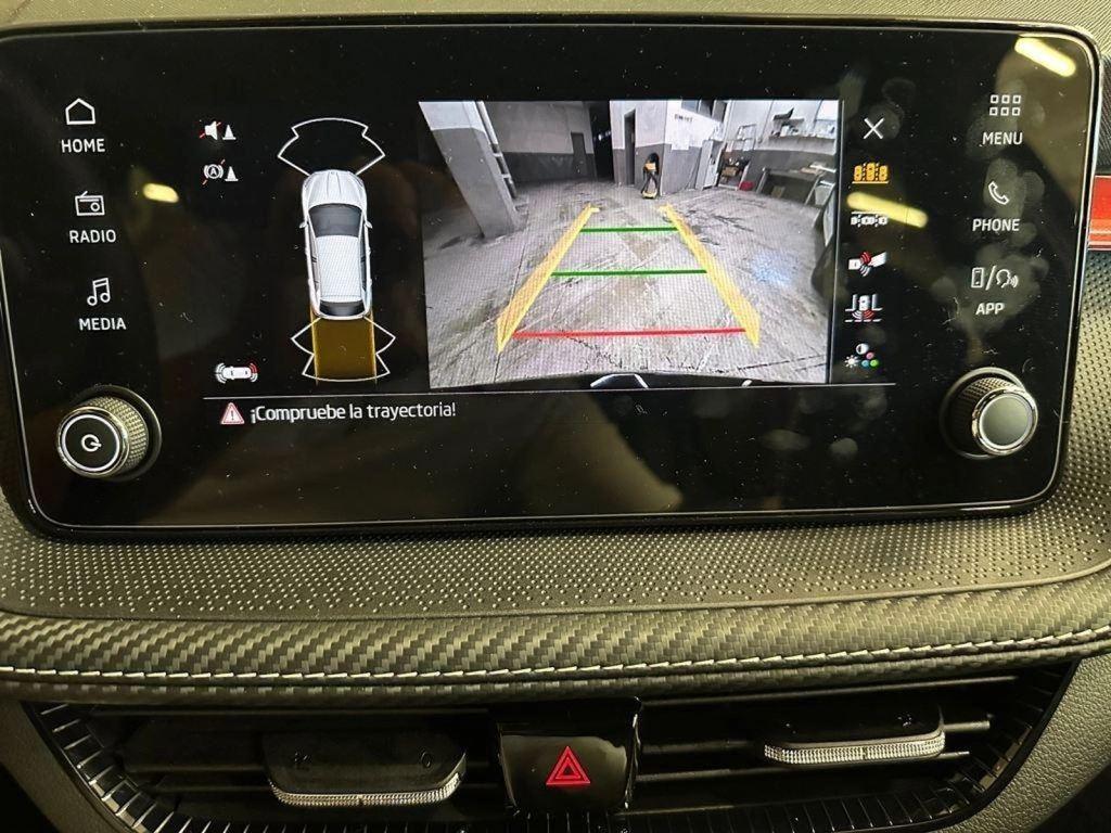 Skoda Fabia 1.0 TSI Monte Carlo DSG 85 kW (115 CV) - 15