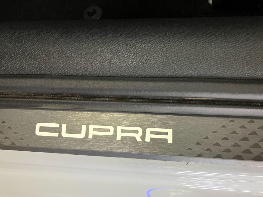 CUPRA Leon Sportstourer 1.5 eTSI DSG 110 kW (150 CV) - 10