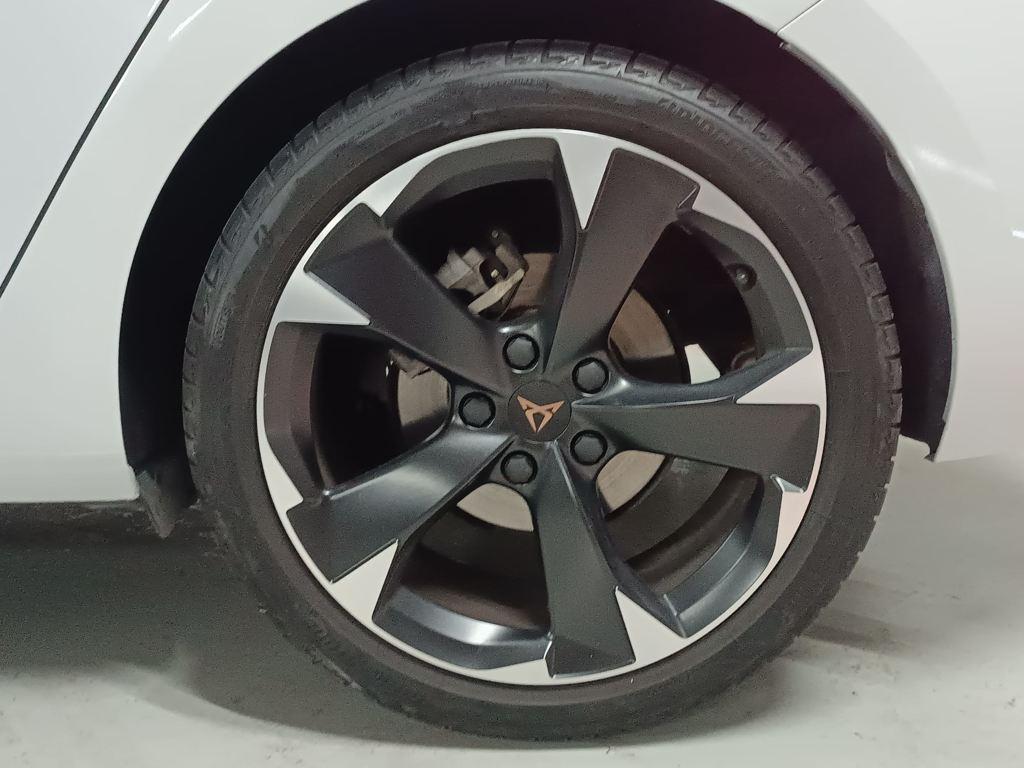 CUPRA León 1.5 eTSI DSG 110 kW (150 CV) - 7