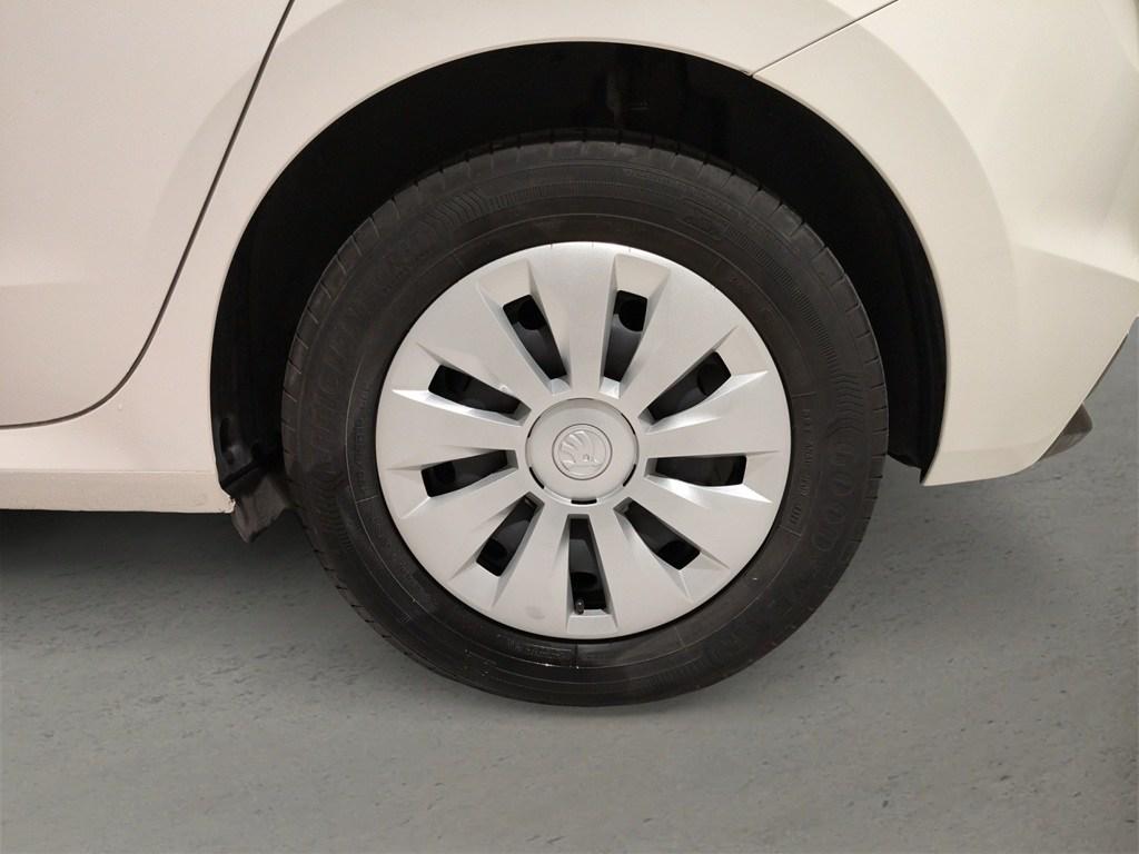 Skoda Fabia 1.0 TSI Active 70 kW (95 CV) - 7