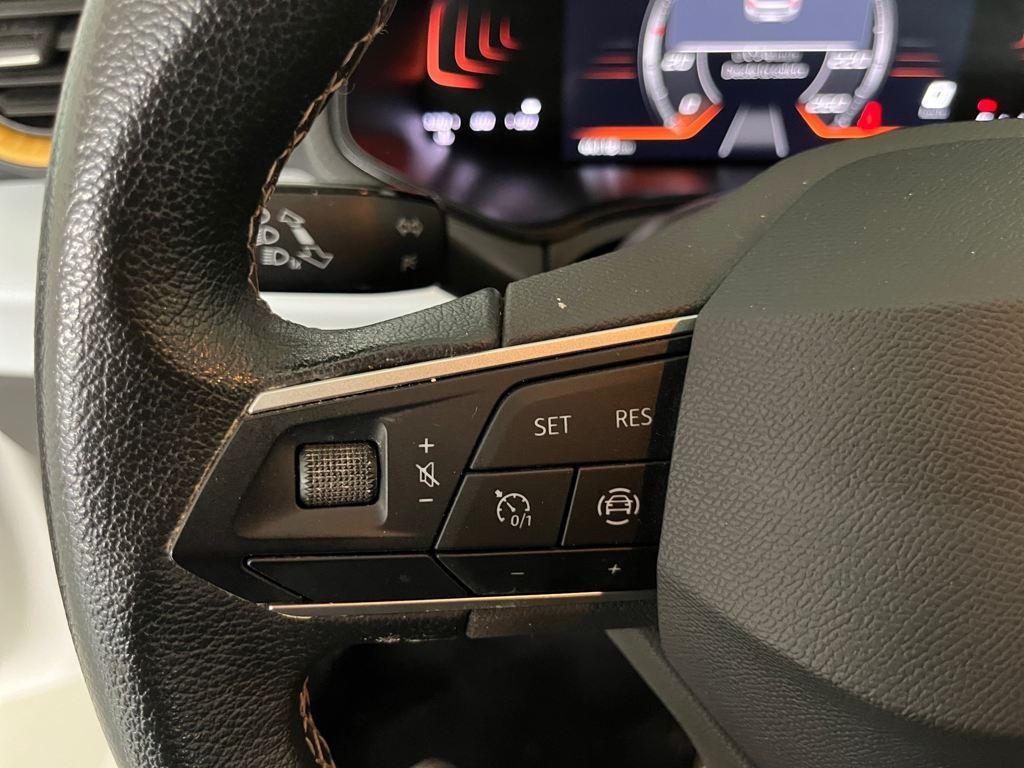 SEAT Ibiza 1.0 TSI Style XL 81 kW (110 CV) - 8