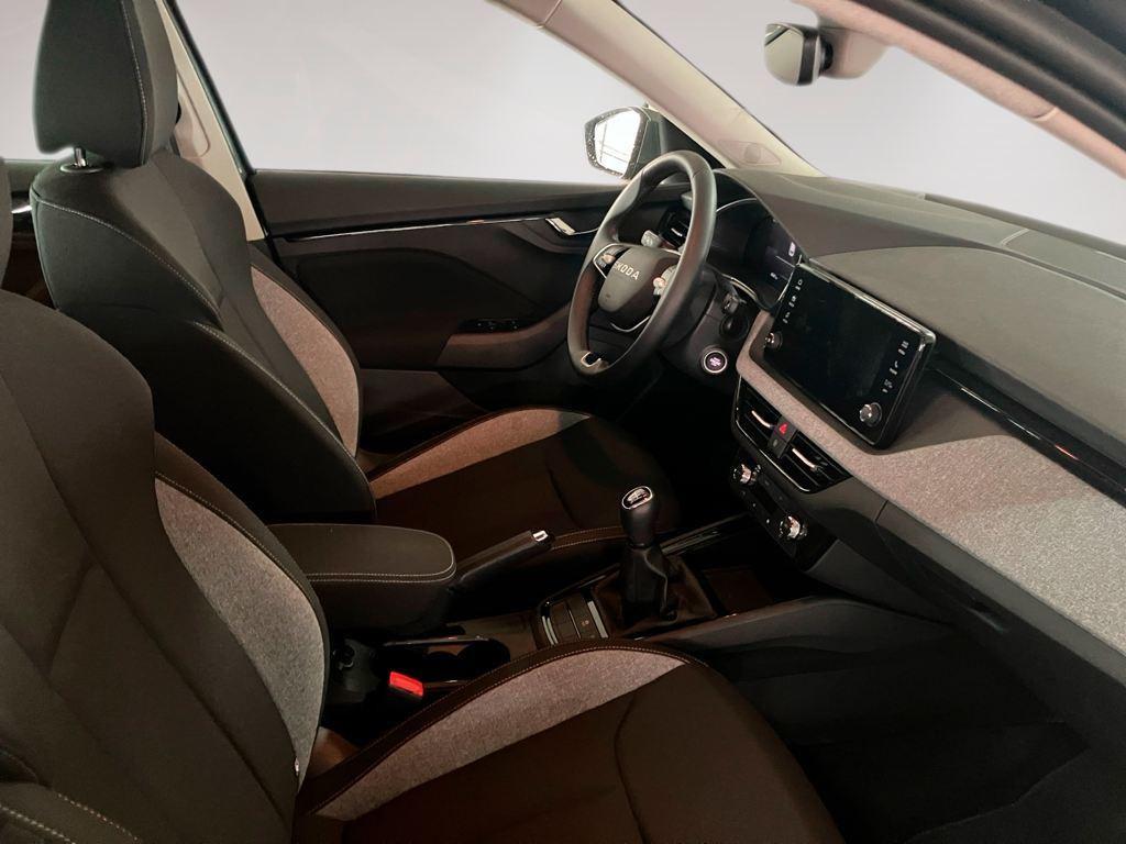 Skoda Kamiq 1.0 TSI Selection 85 kW (115 CV) - 4