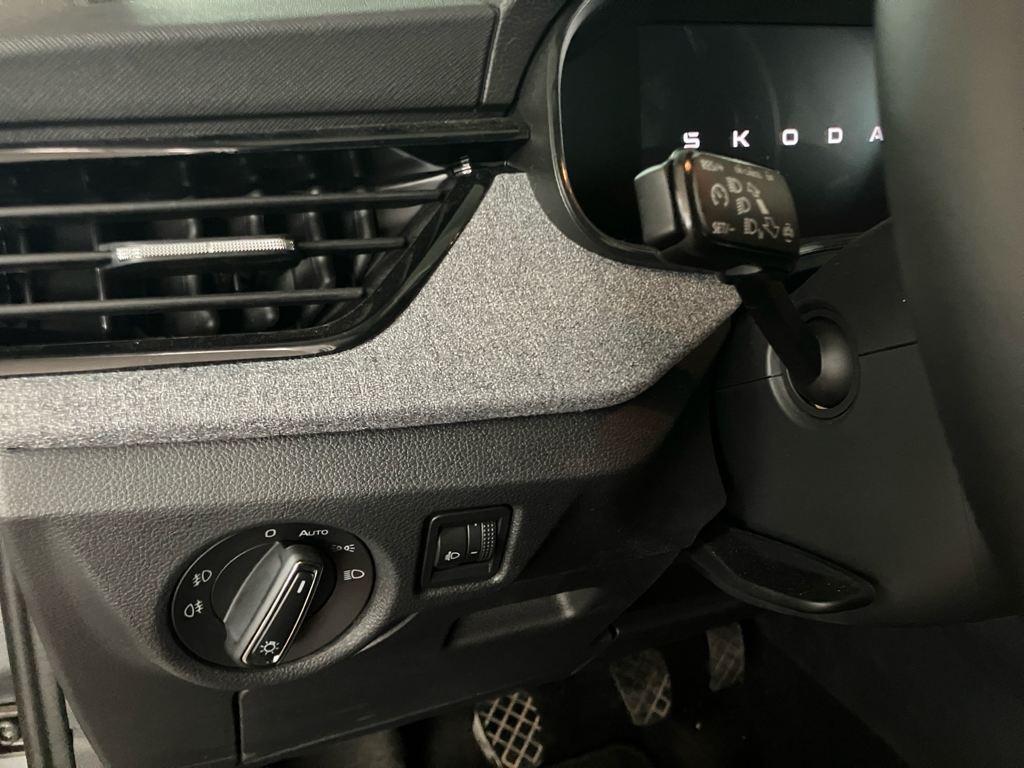 Skoda Kamiq 1.0 TSI Selection 85 kW (115 CV) - 10