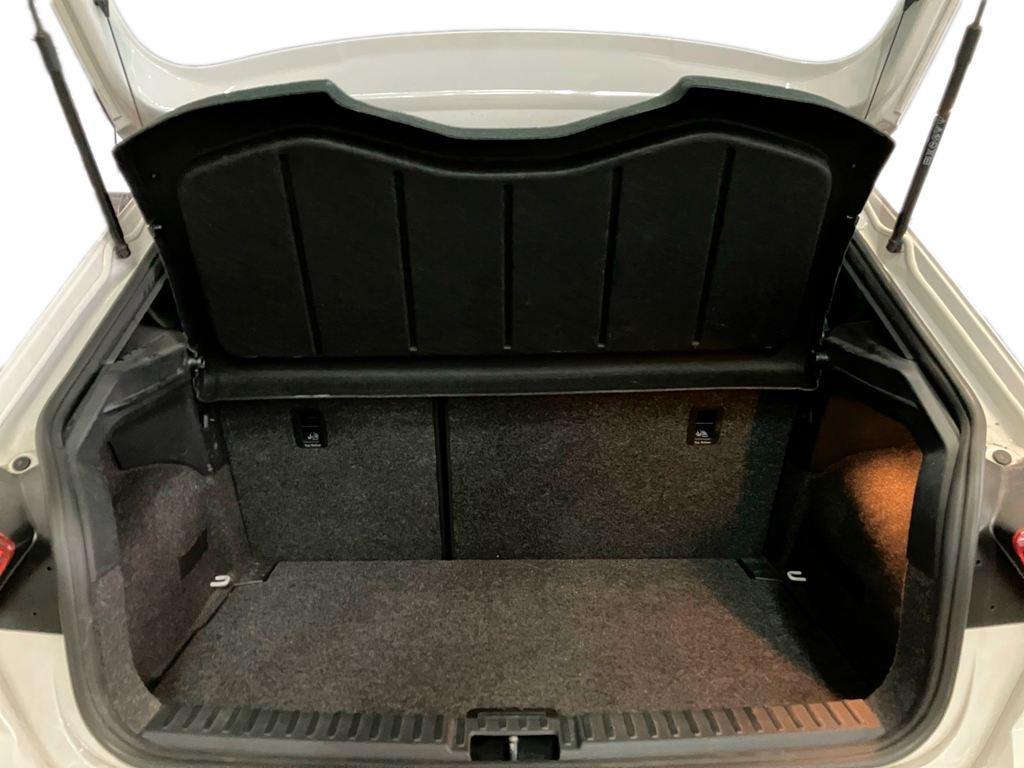 SEAT Ibiza 1.0 TSI FR Plus 81 kW (110 CV) - 6