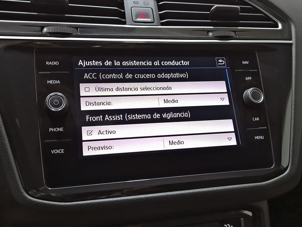 Volkswagen Tiguan Sport 2.0 TDI 4Motion 140 kW (190 CV) DSG - 15