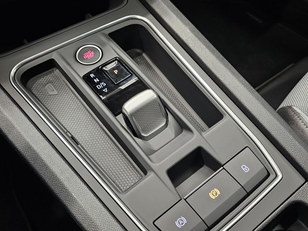 SEAT León 1.5 eTSI Style 25 Aniversario DSG 85 kW (116 CV) - 13