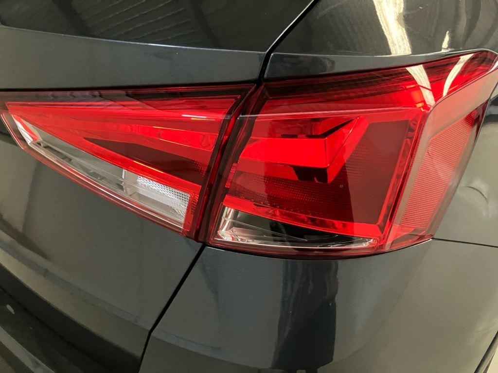 SEAT Arona 1.0 TSI Reference XM 70 kW (95 CV) - 18