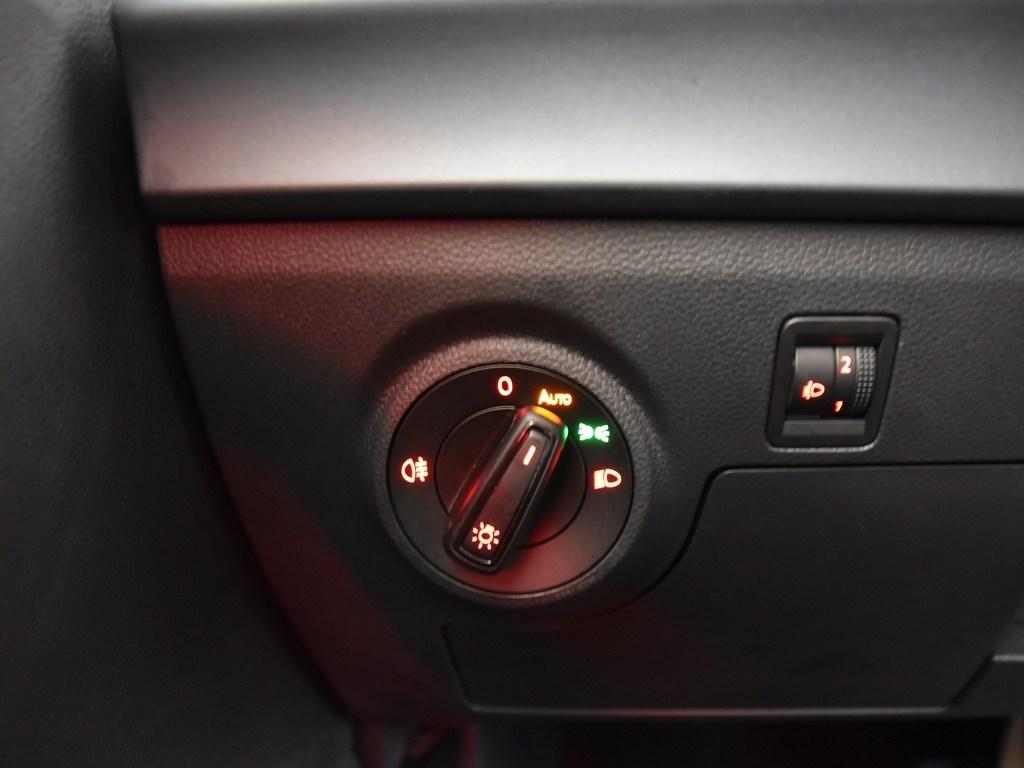 SEAT Arona 1.0 TSI Xperience Special Edition DSG 85 kW (115 CV) - 19