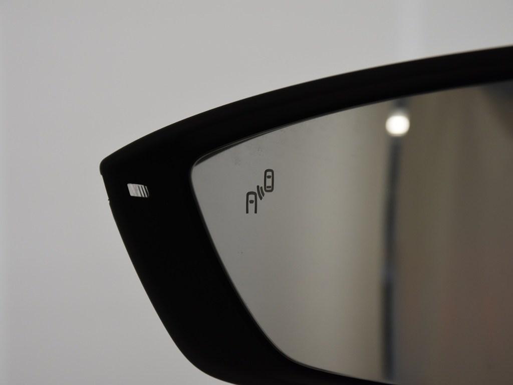 SEAT Arona 1.0 TSI Xperience Special Edition DSG 85 kW (115 CV) - 8