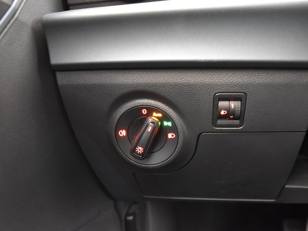 SEAT Arona 1.0 TSI Xperience Special Edition DSG 85 kW (115 CV) - 17