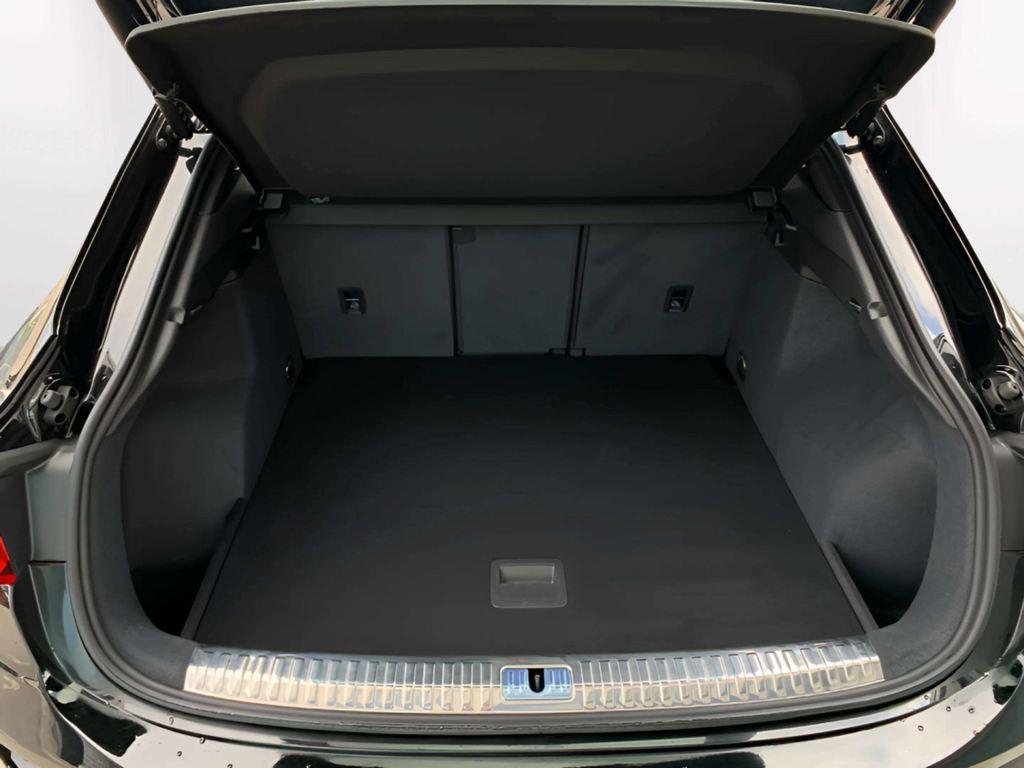 Audi Q3 Sportback Black line 40 TDI quattro 147 kW (200 CV) S tronic - 6